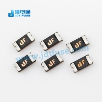 1206封裝0.5A/13.2VSMD自恢復(fù)保險絲詳細(xì)規(guī)格型號